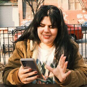 Meet your Posher, Alexandra